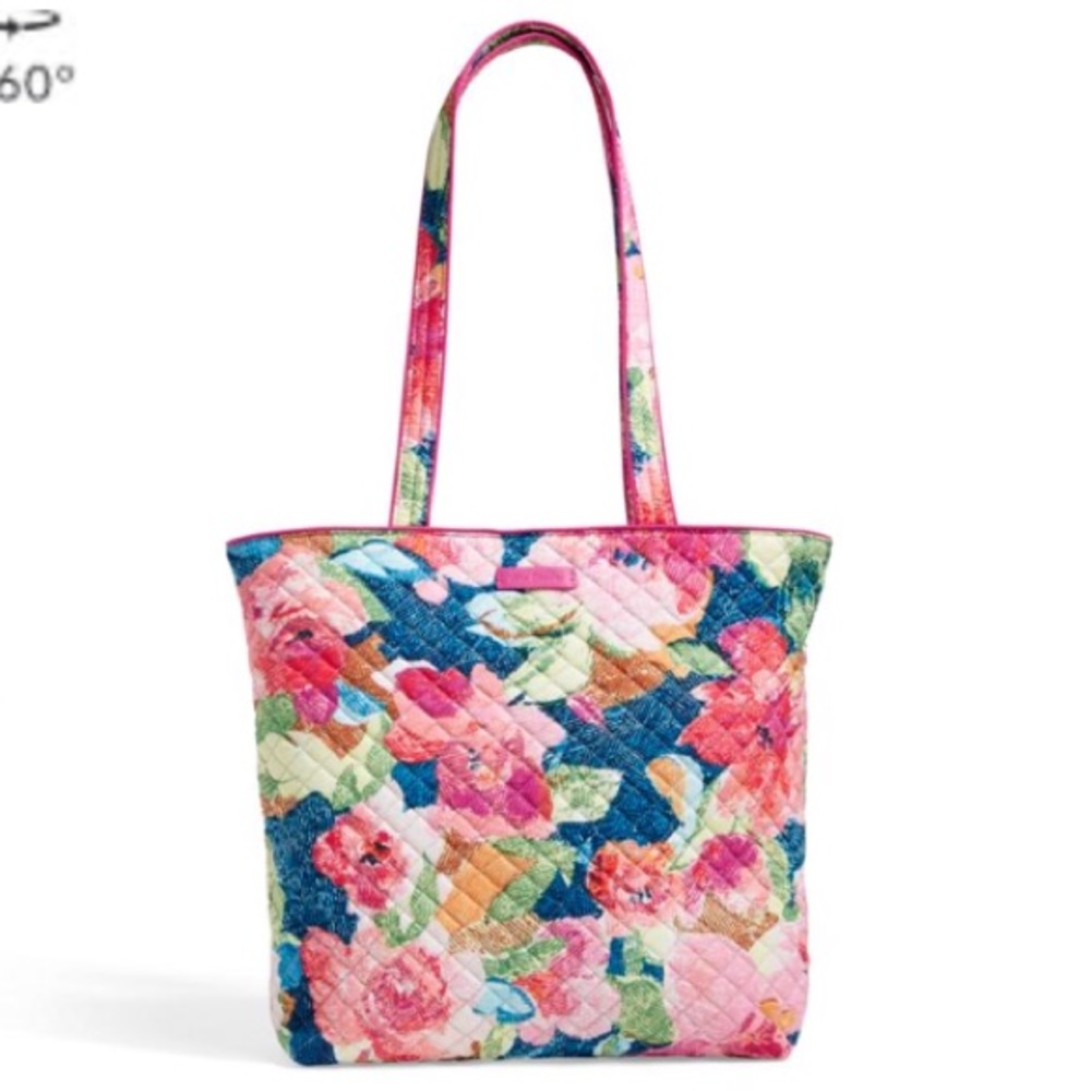 Vera Bradley IconicTote w ChargerPocket Superbloom
